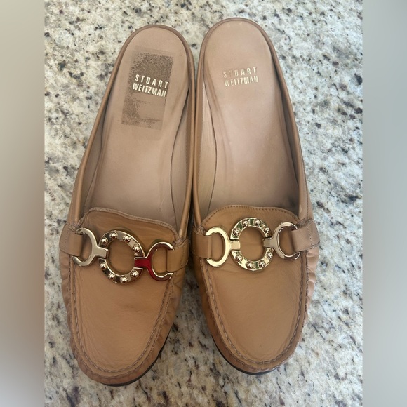 Stuart Whitman vintage flat mules. Tan with gold accents. GUC SIZE 9.5 - Picture 1 of 7